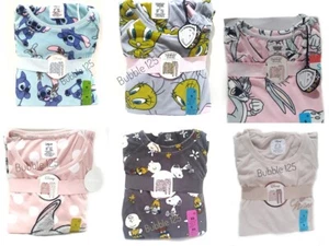 Nuevo con etiquetas Conjunto de pijama cómodo material de terciopelo para damas Disney/Warner Brothers - Imagen 1 de 36