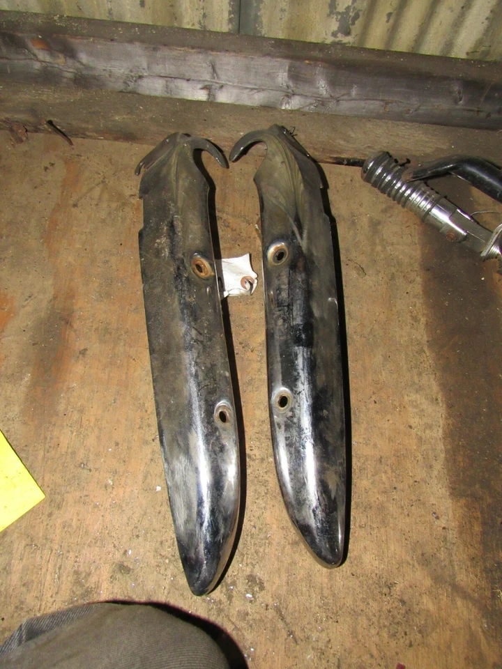 Honda VF750 1994 Magna guardabarros trasero riel puntales soportes Foto 1 de 1