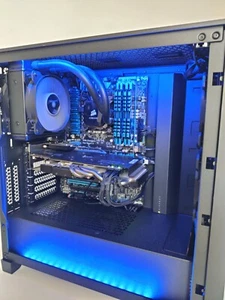 PC fisso i7 3770K, 16GB RAM, 250GB+1TB, GTX 670, Corsair AX860, H80, 4000D, WiFi - Bild 1 von 6