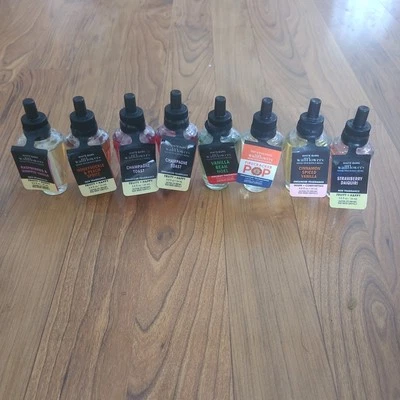 Bath & Body Works Assorted Bundle of 6 Wallflower Bulbs refill firecracker pop - Image 1 of 4