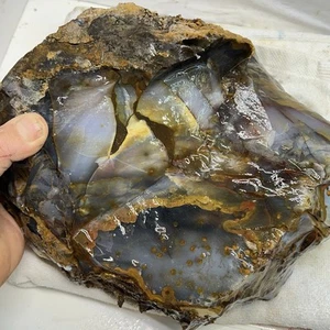 Agata grezza lapidaria non lucidata a pois ghiaccio blu di alta qualità 15 libbre 8 oz - Foto 1 di 16