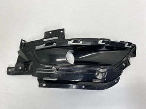 2015 CHRYSLER 200 FOG LIGHT LAMP TRIM BEZEL RIGHT PASSENGER RH MOPAR 68203002AC - Picture 1 of 10