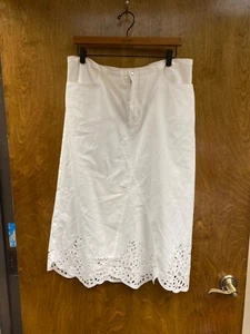 Women "Didier Parakian" white zip up skirt. Size 16. P.O. - Picture 1 of 2