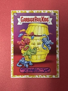 GARBAGE PAIL KIDS AT PLAY 2024 SMOKIN' JOE GOLD AUTOGRAPH AUTO CARD #81 38/50 - Picture 1 of 10