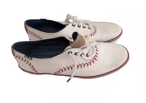 Keds Damen weiß WF-52476M runde Spitze Schnürschuhe Low-Top Baseballschuhe Größe 7,5 - Bild 1 von 9