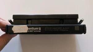 Intel Pentium II 266 MHz -SL2W7 - - Foto 1 di 3