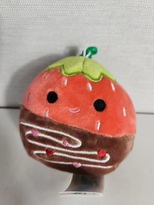 Squishmallow Scarlet 3.5" Strawberry Chocolate Covered Clip Valentine’s Day New - Picture 1 of 8