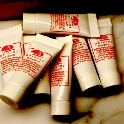 12 ORIGINS GinZing Crema Refrescante para Ojos Iluminar y Despufar .17 OZ Paquete de 12 Nuevo Foto 1 de 4