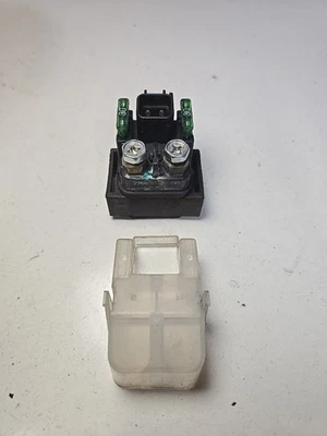 Solenoide de arranque Suzuki SV1000S K3 K4 2003-2004 Foto 1 de 4