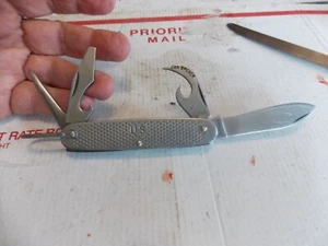 Vintage 1979 US Army / Military Camillus Pocket Knife EXCELLENT NO RESERVE - Picture 1 of 2