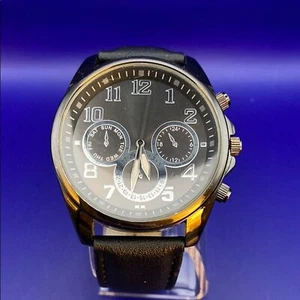 Oversized 50 mm Black and gunmetal men’s watch - Picture 1 of 9