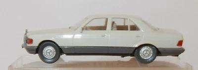 Micro WIKING Ho 1/87 Mercedes Benz 500 Si Grigio Chiaro No. Box #14157 - Immagine 1 di 4