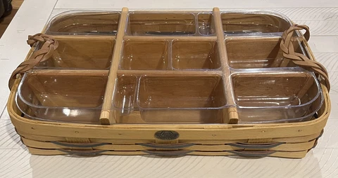 VNTG Peterboro Large Rectangular Picnic Basket 2 Plastic Inserts Wooden Divider Cover