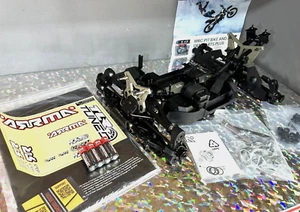 NEW Arrma Typhon "TLR Tuned" 1/8 4WD Buggy Race Roller Slider Chassis 6s EXB - Picture 1 of 12