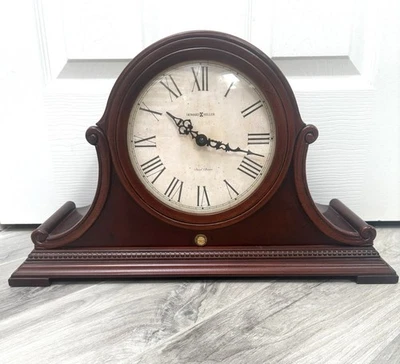 Reloj Howard Miller Hampton Mantel - Madera Mesa Analógico Cuarzo Doble Timbre Foto 1 de 4