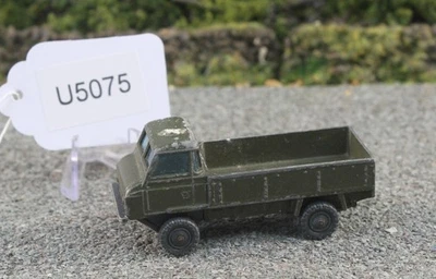 Husky UK Green #21 Military Land Rover Fair FNQHotwheels U5075 - image 1 of 4