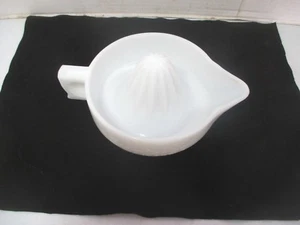 Vintage SUNKIST Weiß Milchglas Zitrus Hand Entsafter Reibahle Zitronen Orangen - Bild 1 von 12