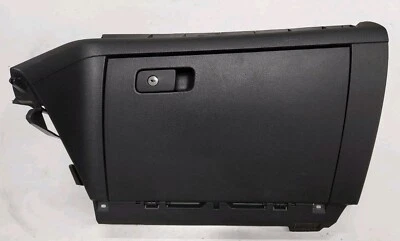 Volkswagen Passat SE 2012-2015 OEM guantera compartimento de almacenamiento negro P Foto 1 de 4