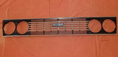 Mascherina Abarth Griglia Fiat 131 1300/1600/2000 TC Grill Originale Politecna  Foto 1 de 4