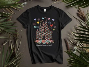 Camiseta Disney Castle Floral Happiest Hombre Mujer Unisex - Imagen 1 de 4