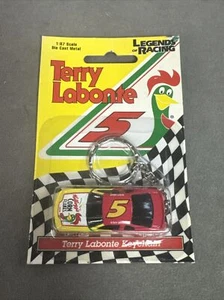 1998 Terry Labonte #5 Metal Diecast Keychain Corn Flakes Advertisement 1:87 NIB - Picture 1 of 8