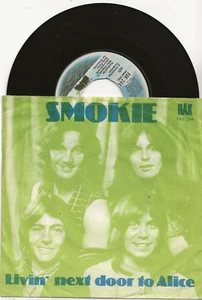 SMOKIE LIVIN' NEXT DOOR TO ALICE RARE ORIGINAL1976 SINGLE FROM DENMARK - Picture 1 of 2
