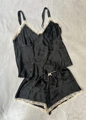 Винтажное атласное белье California Dynasty 2 шт. безрукавка для сна короткое романтическое сексуальное M черное - Изображение 1 из 4