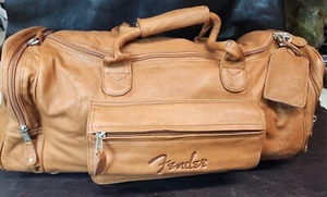 *NWT* Vintage 2000 Fender Canyon Outback Cowhide Leather Dealer Duffle Bag - Picture 1 of 11