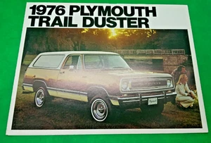 Original 1976 Plymouth Trail Duster Foldout Sales Brochure 76 Fc2 - Picture 1 of 4