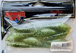 Lunker City Fin-S Shad 4" 8-Stück MELON PEPPER SHINER #7 Gummifisch V-Tail Shad - Bild 1 von 1