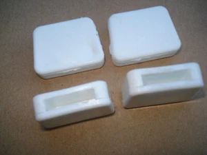 Lot de 16 embouts enveloppants pour fer plat 20x5mm blanc patin chaise type IKEA - Imagen 1 de 3