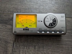 KORG Guitar/Bass Chromatic Tuner GT-12 Great condition - Picture 1 of 4
