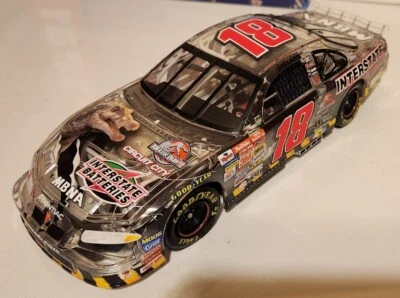 Baterías interestatales Bobby Labonte 2001 Jurassic Park 3 NASCAR transparente diecast... Foto 1 de 4