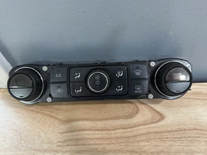 2017-219 GMC SIERRA 1500 PICKUP Temperature Control Classic Style - Picture 1 of 5