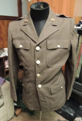 Nice Enlisted Tunic With Far East Air Force Patch & Bullion Overseas Stripes 37R - Image 1 of 4