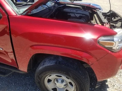 16 2016 TOYOTA TACOMA SR5 FENDER RIGHT PASSENGER RED Foto 1 de 4