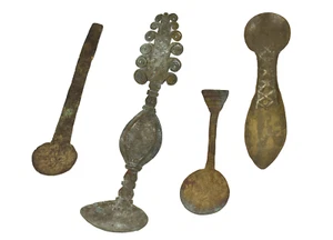 4 Asante Brass Gold Dust Spoons Ghana - Picture 1 of 3