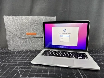 Apple MacBook Pro Retina 13.3” 2015 A1502 - Core i7-5557U - 16GB RAM - 512GB SSD - Image 1 of 4