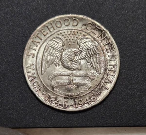 1946 Iowa Commemorative Half Dollar UNC J83 - Picture 1 of 2