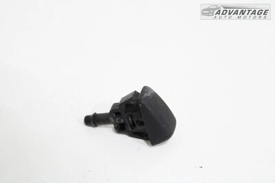 Chevrolet Malibu 2016-2021 1,5 L parabrisas delantero limpiaparabrisas boquilla pulverizador OEM Foto 1 de 4