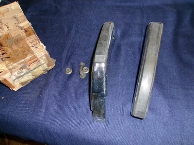 Buick Regal 1973, paquete de protección de parachoques trasero Century, ¡nuevo en stock! 981860 Foto 1 de 2