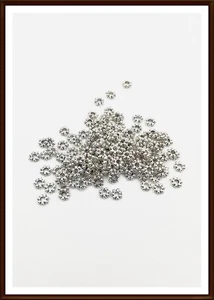 100 Stern Blume Zwischenperle 4x1,3 mm  Spacer Antik silber Metallperlen Engel - Bild 1 von 1