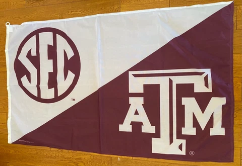 Texas A&M A M Aggies Flag Banner Large 35"x60"  SEC Wincraft  EUC Cover