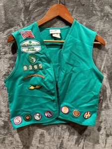 Girl Scout Cotton Blend Vest With Patches Pins and Medals 2000s - Picture 1 of 12