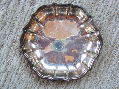 Plato de nueces y dulces enchapado en plata Chippendale International Silver Co. 6395 5-1/2"  Foto 1 de 4