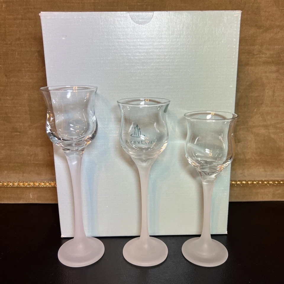 PartyLite Iced Crystal Trio Candle Holder (s) Set of 3 P9248 Frosted Stems