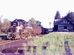 8x10 COLOR PHOTO NY CENTRAL RR PUTNAM DIVISION RS-3 #8277 BRIARCLIFF MANOR 5/58 - Picture 1 of 1