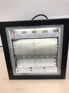 Omega Engineering 180A - 06 - R - C - 1600C Precision Chart Data Recorder - Picture 1 of 12