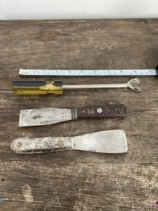 Vintage Red Devil Putty Knife Scraper Lot + Screwdriver Flat Wide Head - Picture 1 of 10