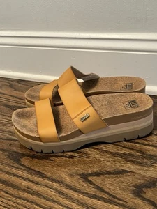 Reef Cushion Vista Hi Women's 10 Sandals Cognac Brown? - Picture 1 of 8